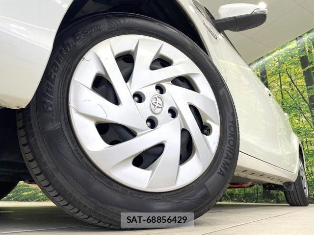 Toyota AQUA 2018-10 8055484-12