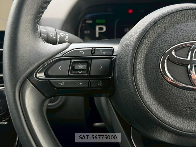 Toyota AQUA 2024-11 8055514-13