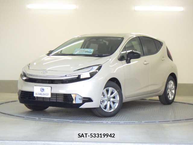 Toyota AQUA 2026-01 8055732-0