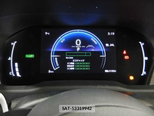 Toyota AQUA 2026-01 8055732-12