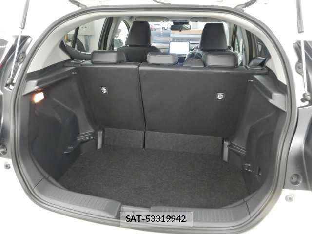 Toyota AQUA 2026-01 8055732-18
