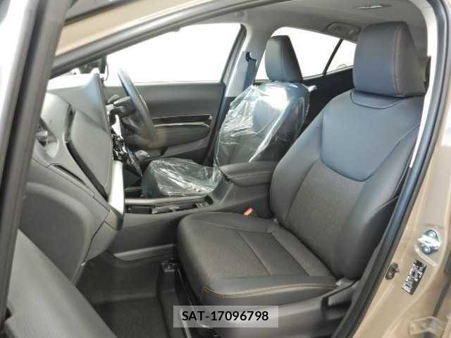 Toyota AQUA 2026-01 8055734-16