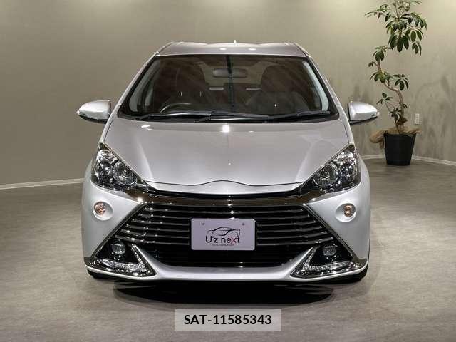 Toyota AQUA 2015-08 8055873-9