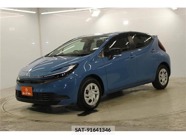 Toyota AQUA 2026-06 8055908-8