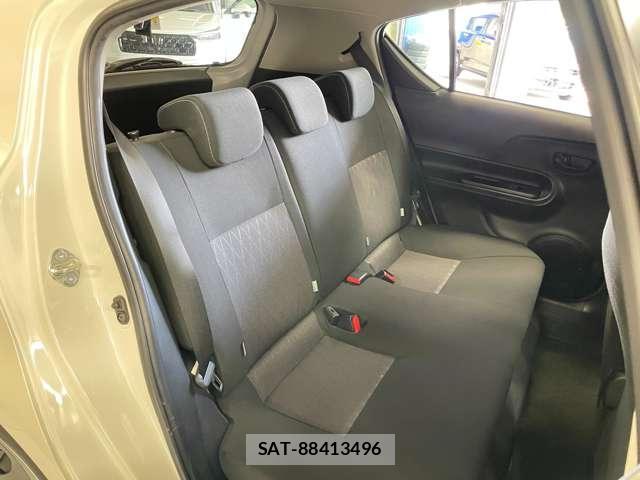Toyota AQUA 2020-03 8055925-15