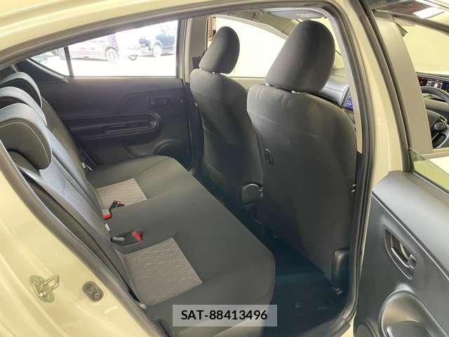 Toyota AQUA 2020-03 8055925-16