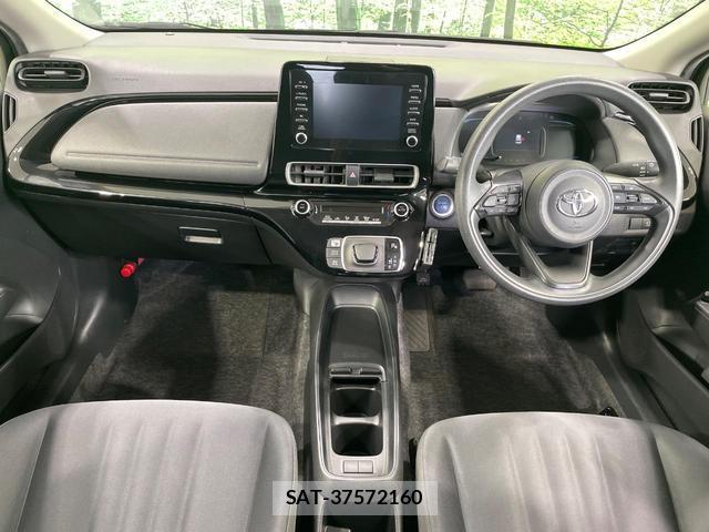 Toyota AQUA 2023-04 8056009-1