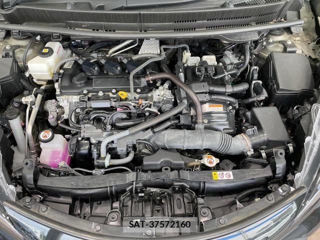Toyota AQUA 2023-04 8056009-17