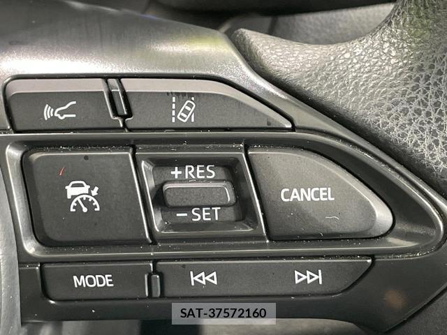 Toyota AQUA 2023-04 8056009-4