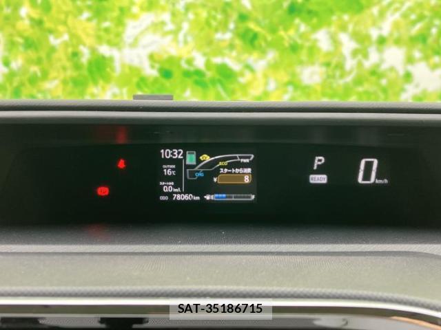 Toyota AQUA 2017-11 8056111-12