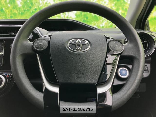 Toyota AQUA 2017-11 8056111-13