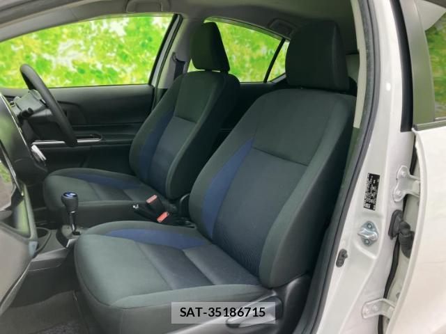 Toyota AQUA 2017-11 8056111-5
