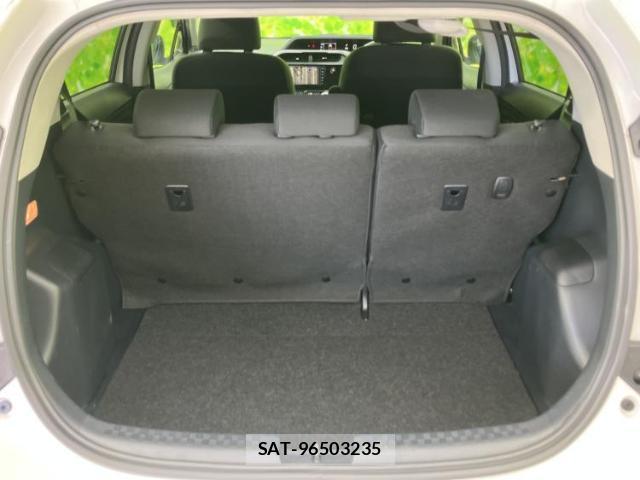 Toyota AQUA 2018-12 8056181-7