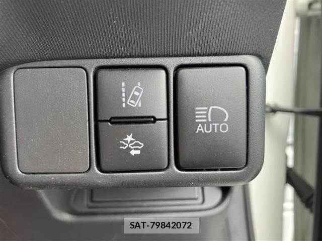 Toyota AQUA 2019-11 8056224-14