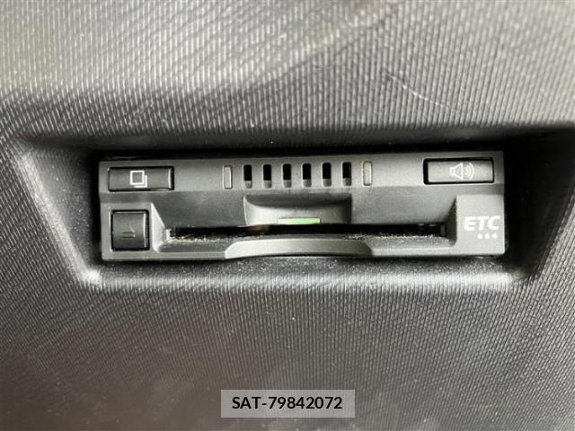 Toyota AQUA 2019-11 8056224-15