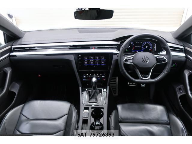 VolksWagen ARTEON 2022-02 8053224-4