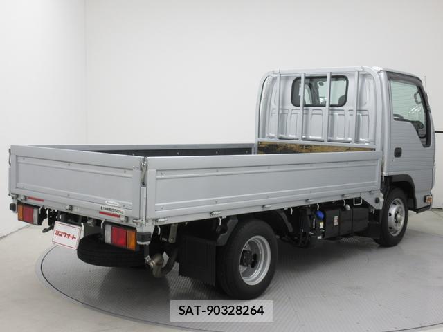 Nissan ATLAS 2023-05 8053434-7