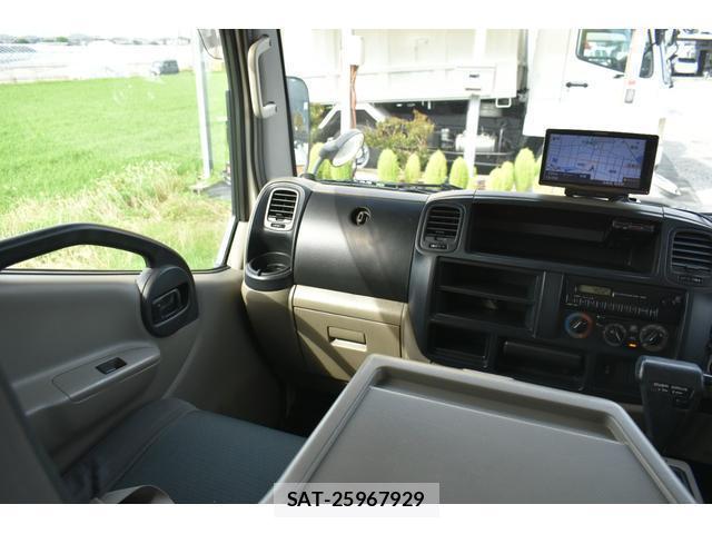 Nissan ATLAS 2015-01 8053554-14