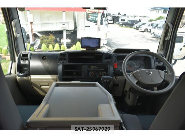 Nissan ATLAS 2015-01 8053554-3