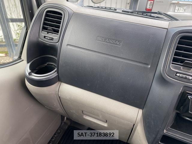 Nissan ATLAS 2013-05 8054375-10