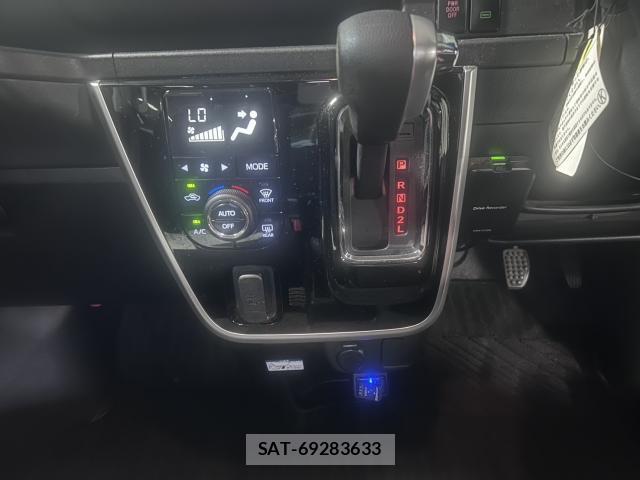 Daihatsu ATRAI WAGON 2021-04 8055635-13