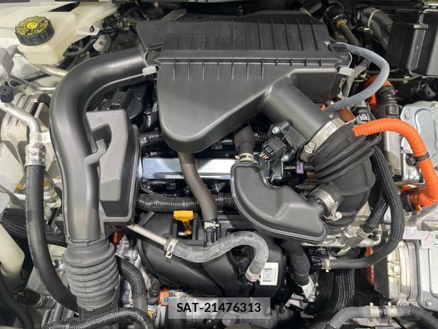 Nissan AURA 2021-12 8053645-17