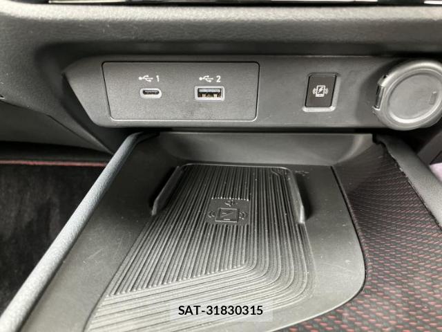 Nissan AURA 2024-03 8056250-13