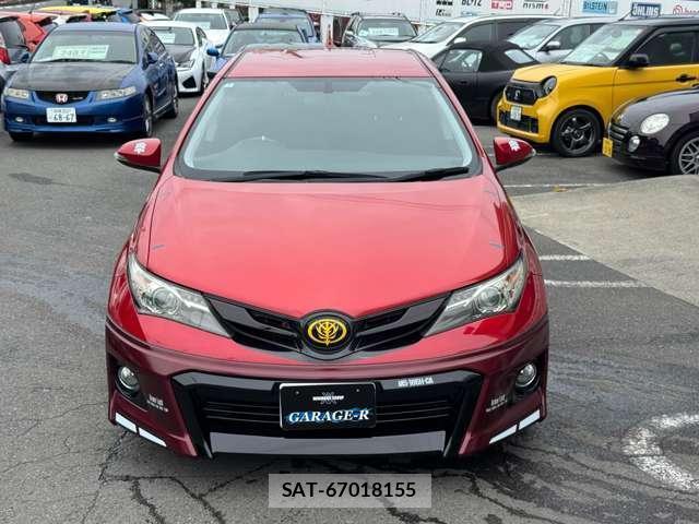 Toyota AURIS 2013-10 8053969-7