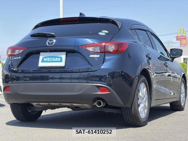 Mazda AXELA SPORT 2014-05 8053577-2