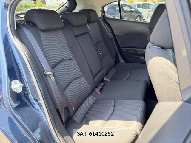 Mazda AXELA SPORT 2014-05 8053577-4