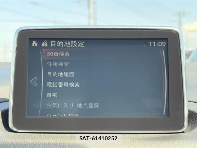Mazda AXELA SPORT 2014-05 8053577-8