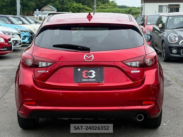 Mazda AXELA SPORT 2018-10 8054880-10