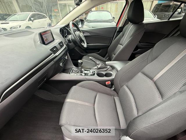 Mazda AXELA SPORT 2018-10 8054880-16