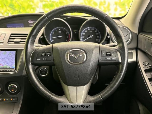 Mazda AXELA SPORT 2013-04 8054889-13
