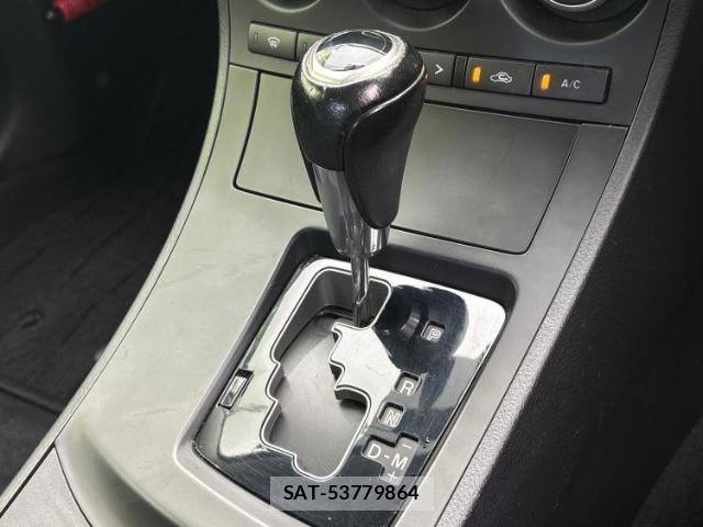Mazda AXELA SPORT 2013-04 8054889-16