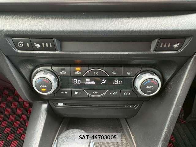 Mazda AXELA SPORT 2018-02 8055956-12