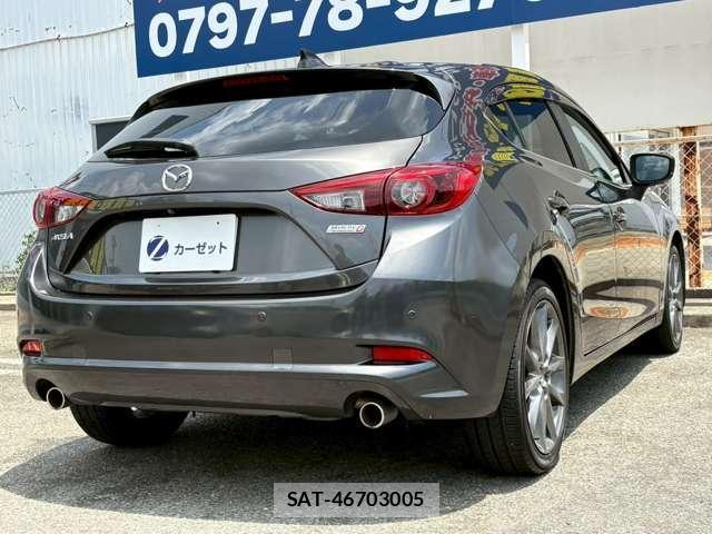 Mazda AXELA SPORT 2018-02 8055956-17