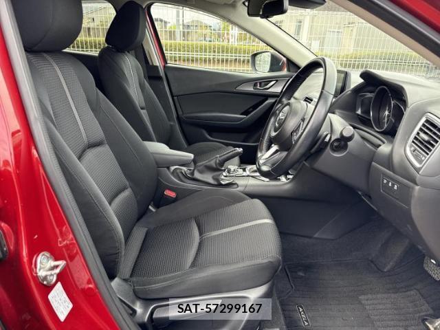 Mazda AXELA SPORT 2016-08 8056165-4