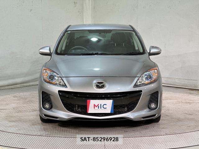 Mazda AXELA 2011-11 8056291-10