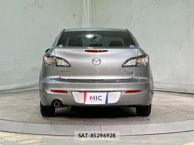 Mazda AXELA 2011-11 8056291-14