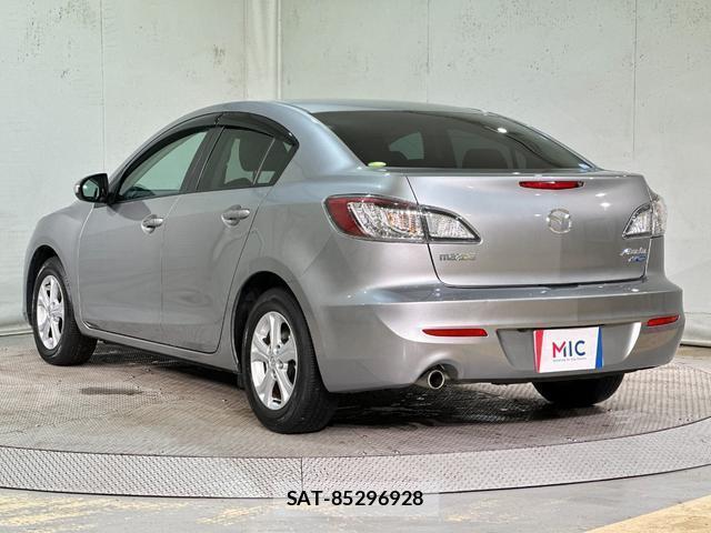 Mazda AXELA 2011-11 8056291-15