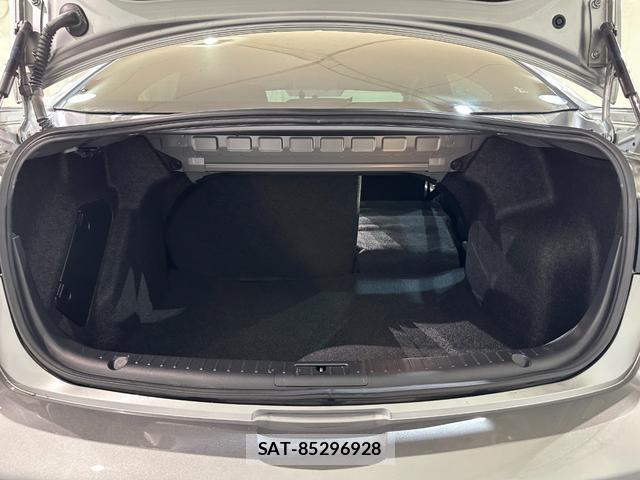 Mazda AXELA 2011-11 8056291-16