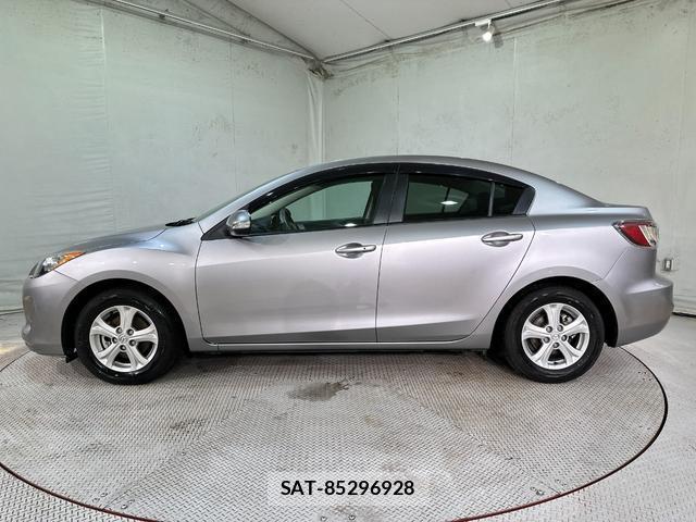 Mazda AXELA 2011-11 8056291-18