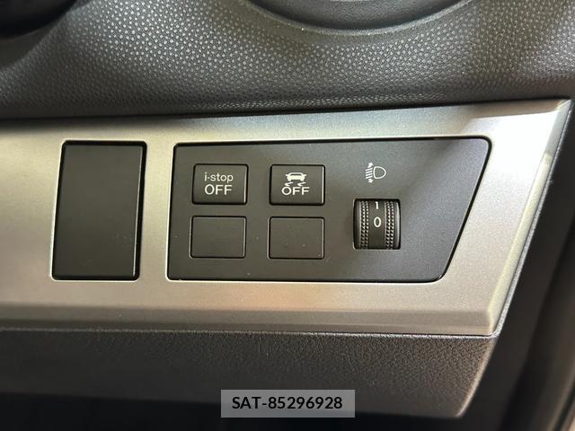 Mazda AXELA 2011-11 8056291-4