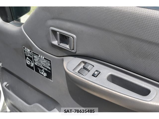 Mazda BONGO TRUCK 2017-05 8053552-14
