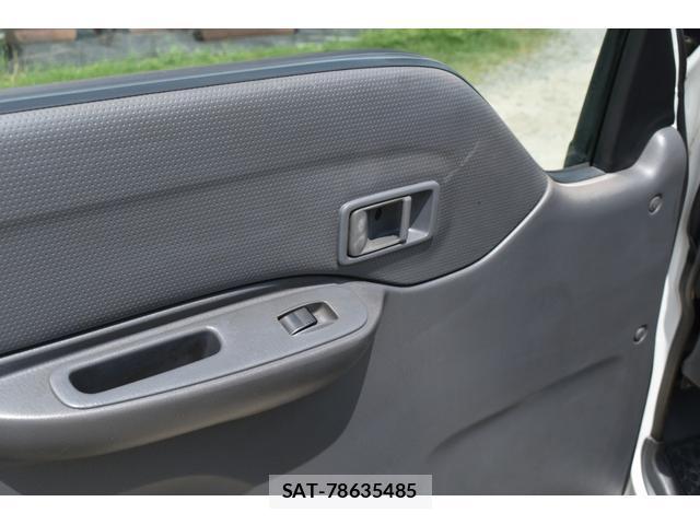 Mazda BONGO TRUCK 2017-05 8053552-15