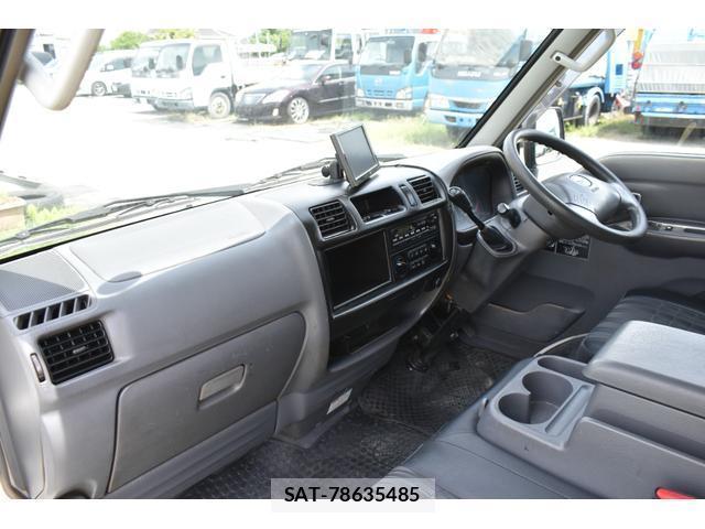 Mazda BONGO TRUCK 2017-05 8053552-7