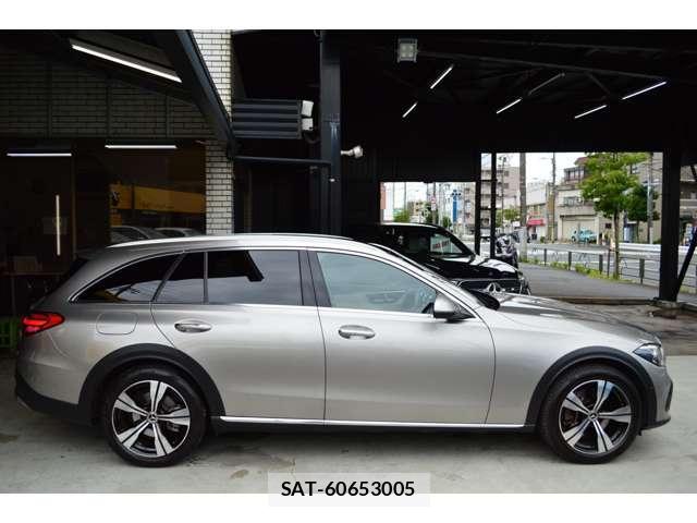 Mercedes Benz C-CLASS 2022-01 8053864-7