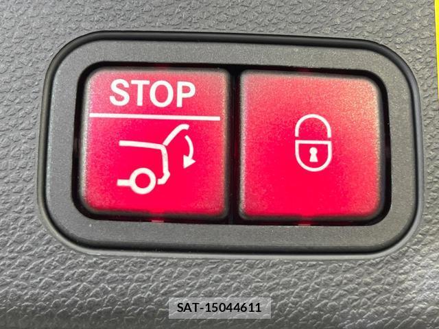 Mercedes Benz C-CLASS 2016-12 8053489-7