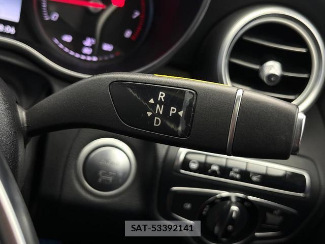 Mercedes Benz C-CLASS 2015-11 8053493-11
